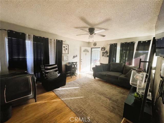 Pico Rivera, CA 90660,9603 Homebrook