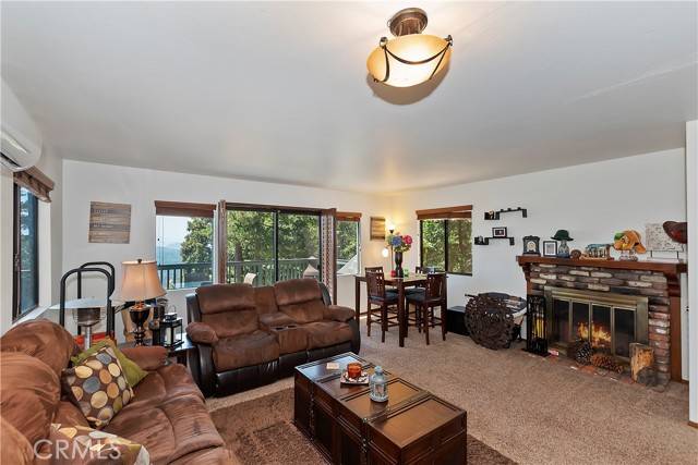 Twin Peaks, CA 92391,824 Pine Trail