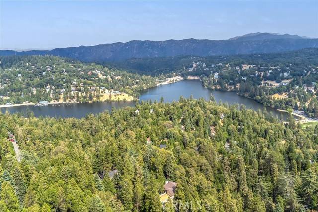 Crestline, CA 92325,963 Jungfrau Drive