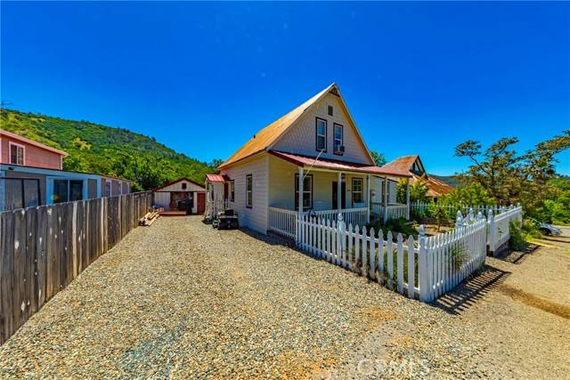 Coulterville, CA 95311,5026 Water Street