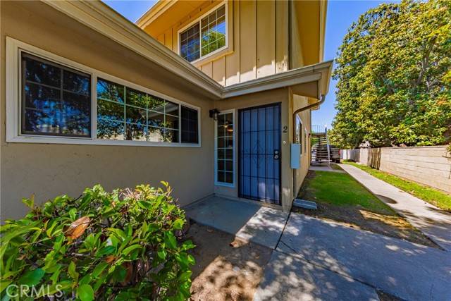 Clovis, CA 93612,2204 Peach Avenue #2