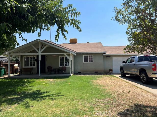 Orange Cove, CA 93646,854 12th Street