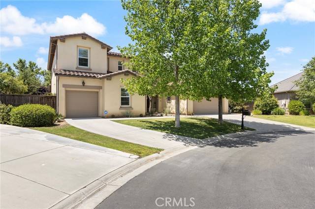 Clovis, CA 93619,4231 N Meadowlark Court