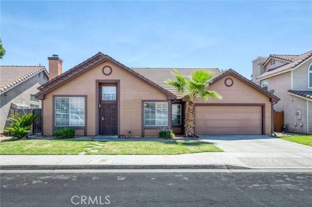 Clovis, CA 93611,252 W Bedford Avenue