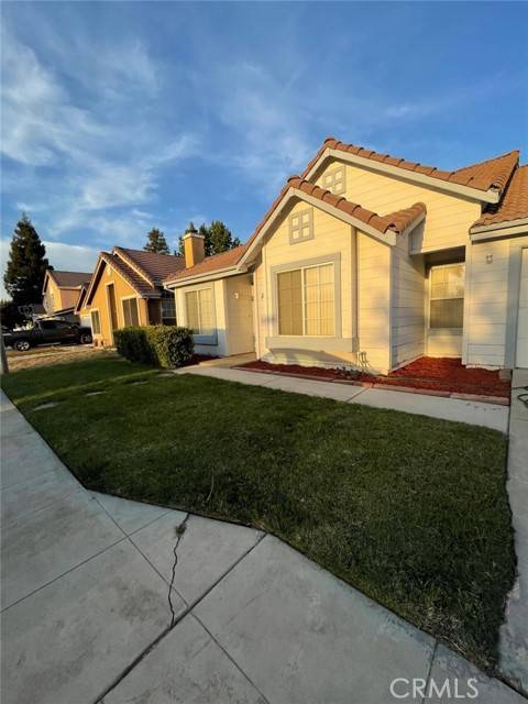 Clovis, CA 93611,875 N Homsy Avenue