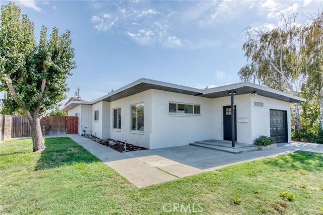 Chowchilla, CA 93610,1009 Lake Avenue