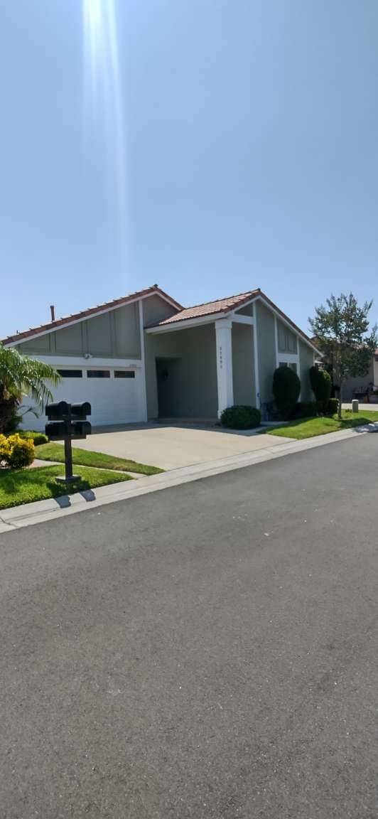 Mission Viejo, CA 92692,23892 Villena