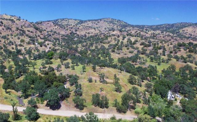 Squaw Valley, CA 93675,0 Mistletoe Road
