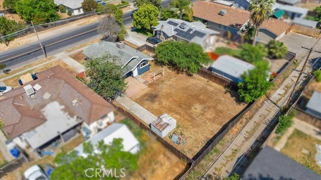 Fresno, CA 93705,1906 N Fruit Avenue