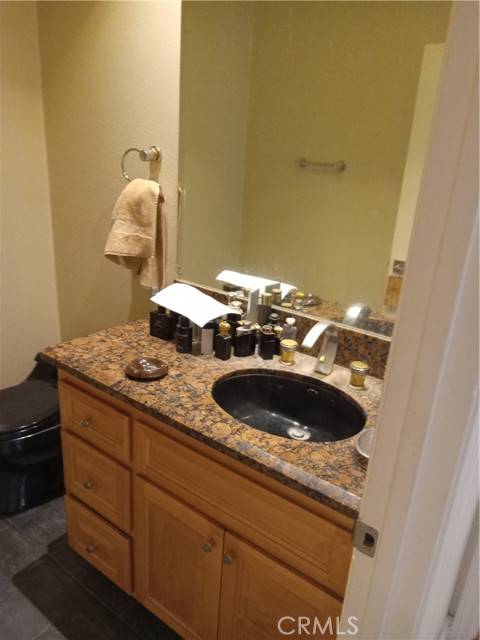 Granada Hills (los Angeles), CA 91344,15632 Viewridge Lane #36