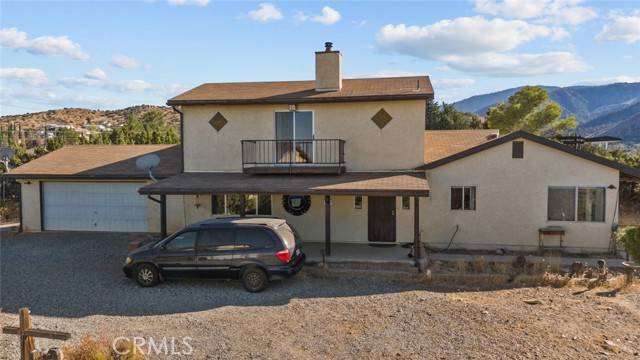 Pinon Hills, CA 92372,8676 Sky Line Drive