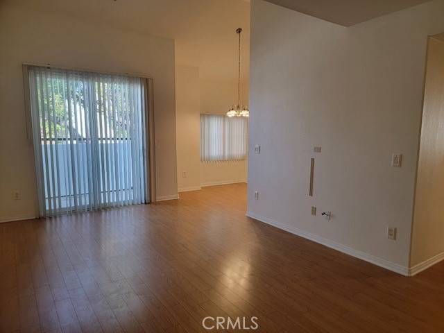 Burbank, CA 91502,300 E Providencia Avenue #214