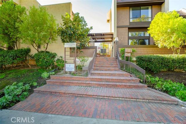 Glendale, CA 91202,1349 N Columbus Avenue #4