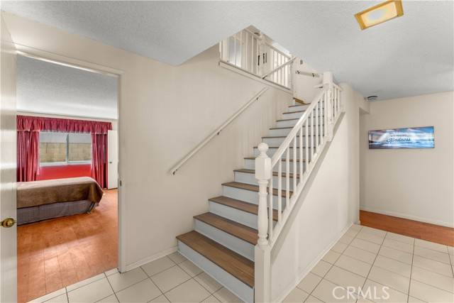 Porter Ranch (los Angeles), CA 91326,11111 Vanalden Avenue