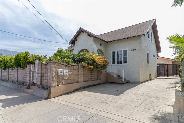 Sunland (los Angeles), CA 91040,10610 Nassau Avenue