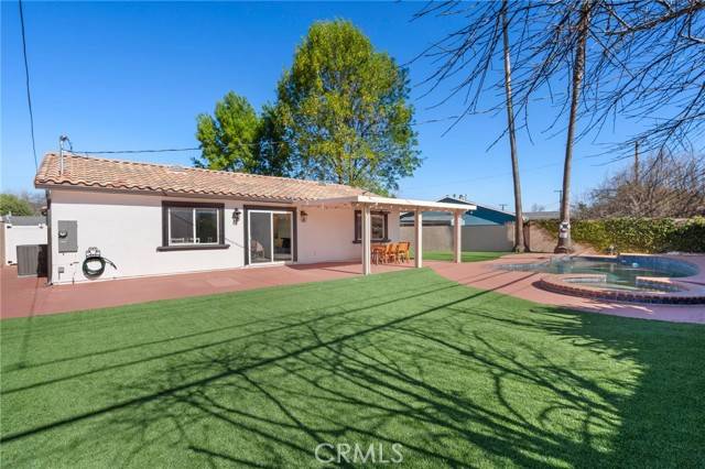 West Hills (los Angeles), CA 91307,23800 Mobile St