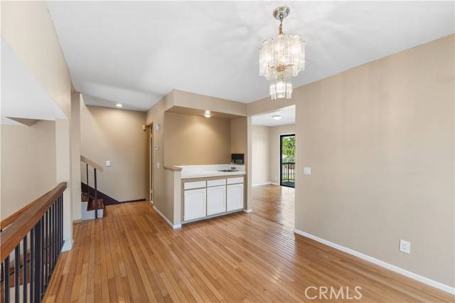 West Hills (los Angeles), CA 91307,22525 Sherman Way #1201