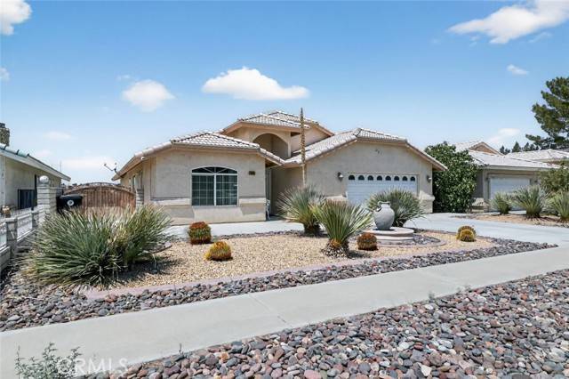 Helendale, CA 92342,26502 Blue Water Road