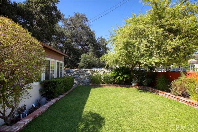 Sunland (los Angeles), CA 91040,10529 Mount Gleason Avenue