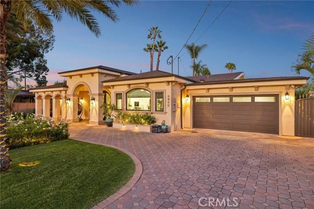 North Hollywood (los Angeles), CA 91605,6850 Longridge Avenue