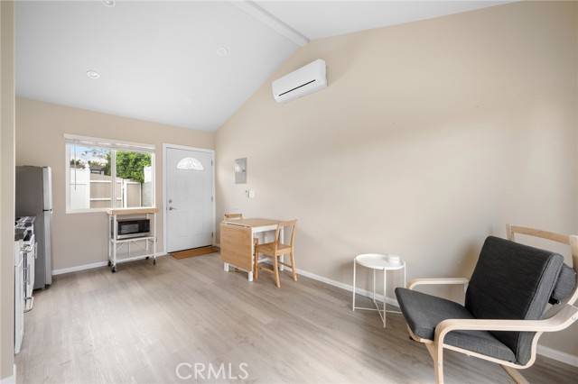 Glendale, CA 91208,1816 Hillside #A