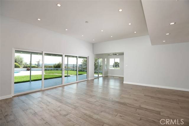 Glendale, CA 91202,1640 Cumberland