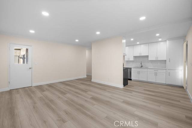 Glendale, CA 91206,1485 E Wilson #M