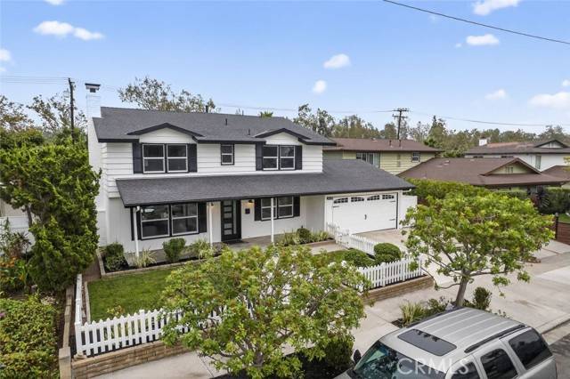 Lake Forest (el Toro), CA 92630,24282 Twig Street