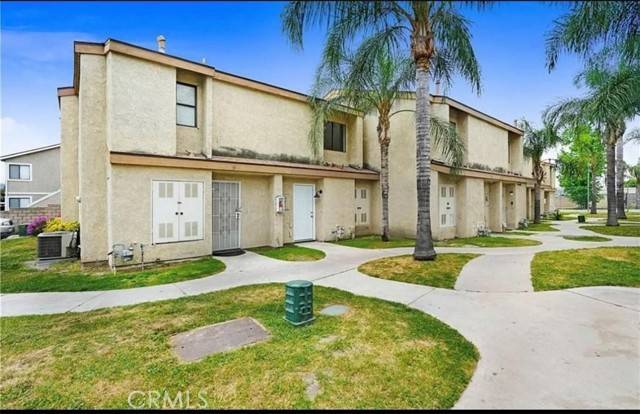 Colton, CA 92324,936 Fairway Drive #29