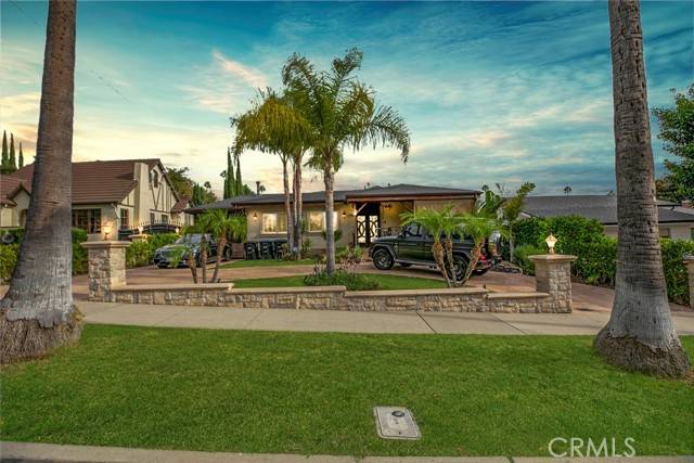 Glendale, CA 91201,1456 Western Avenue