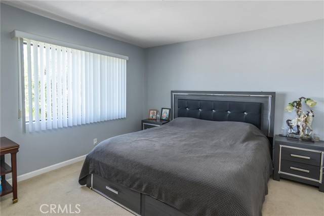 Glendale, CA 91201,1031 Irving