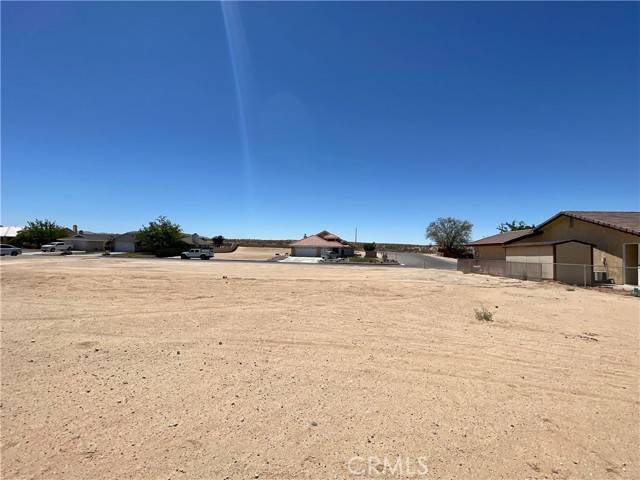 Helendale, CA 92342,14008 Topmast Drive