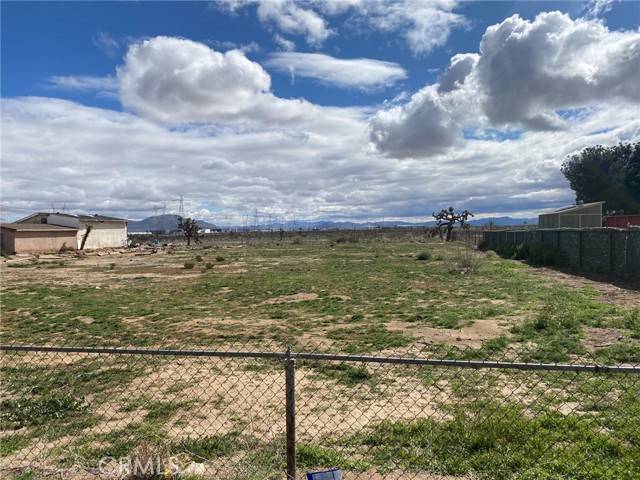 Adelanto, CA 92301,0 Bellflower Street