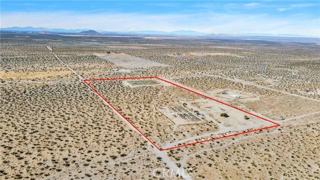 Pinon Hills, CA 92372,15745 Silver Rock Road