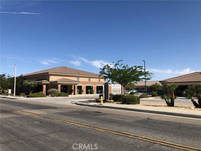 Hesperia, CA 92345,16490 Walnut Street