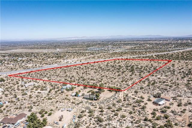 Pinon Hills, CA 92372,0 Hwy 138 Lot 06