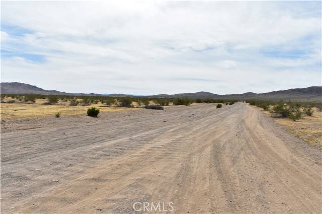 Helendale, CA 92342,0 Frontier Rd-17