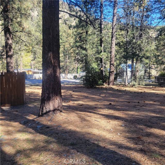 Wrightwood, CA 92397,0 Ross