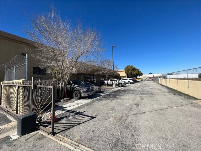 Hesperia, CA 92345,15255 Bear Valley Rd