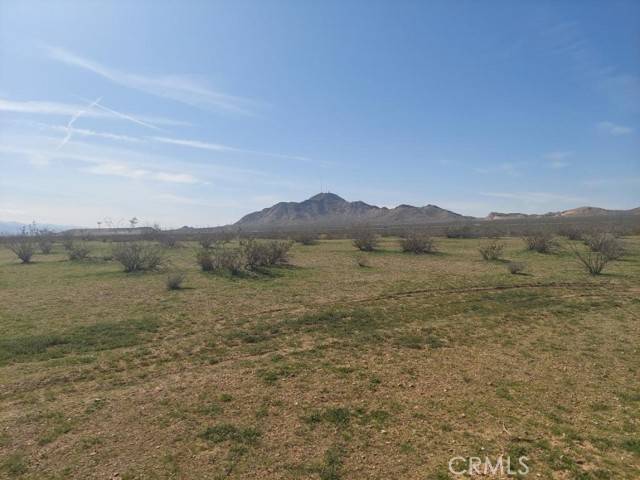 Apple Valley, CA 92307,0 Johnson Rd #7