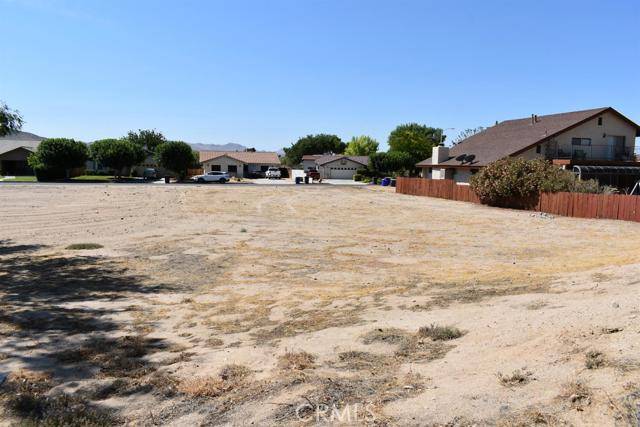 Helendale, CA 92342,27392 Cloverleaf Drive