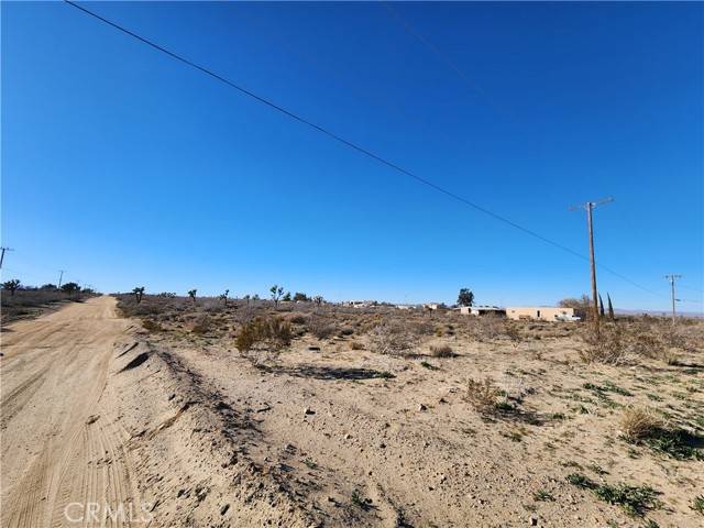 Phelan, CA 92371,0 Caughlin Road