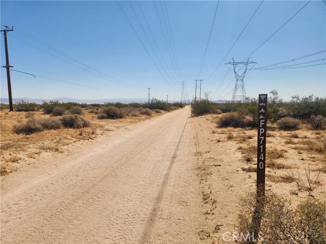 Hinkley, CA 92347,25 Near Powerline Road