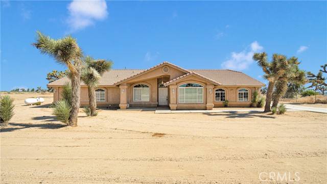 Phelan, CA 92371,6224 La Mesa Road