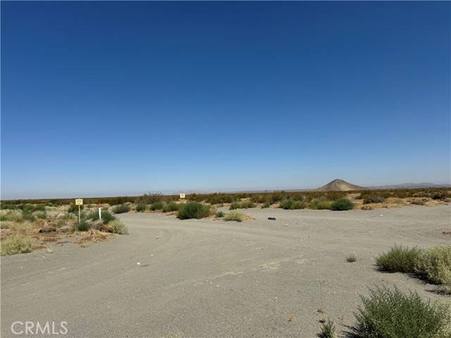 Phelan, CA 92371,0 APN 3131-171-04-0000