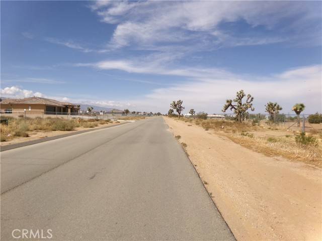 Phelan, CA 92371,0 Mesa Road