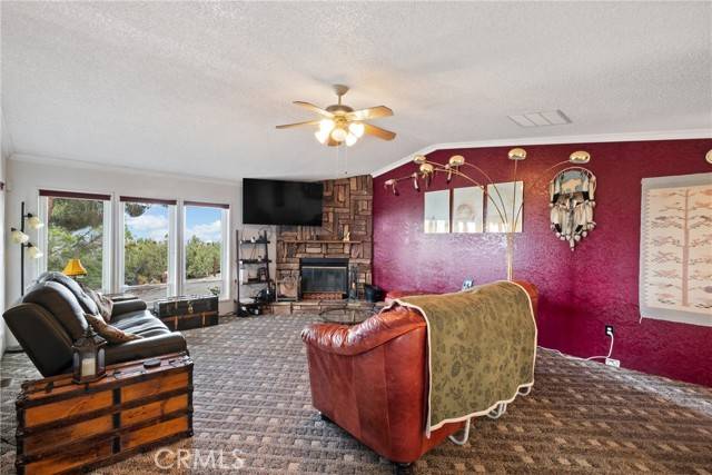 Pinon Hills, CA 92372,9880 Ponderosa Road