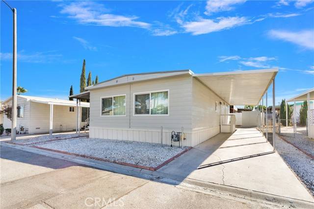 Victorville, CA 92392,15252 Seneca Road #28