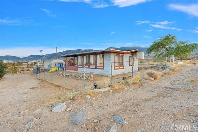 Lucerne Valley, CA 92356,32623 Powerline Road