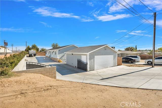 Victorville, CA 92395,16311 Seneca Road